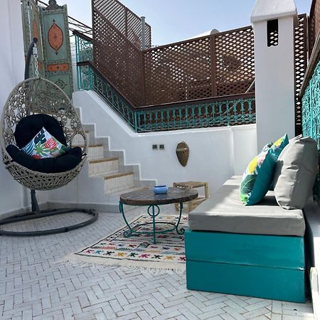 Riad Amazing Amazigh Avec Jacuzzi Petit Dejeuner Compris Avec Aussi Chambres Familiales Pres De La Place Jemaa El Fna Marakéš Exteriér fotografie