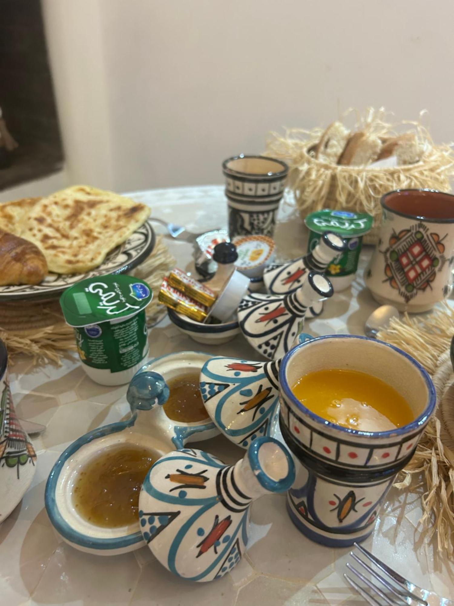 Riad Amazing Amazigh Avec Jacuzzi Petit Dejeuner Compris Avec Aussi Chambres Familiales Pres De La Place Jemaa El Fna Marakéš Exteriér fotografie