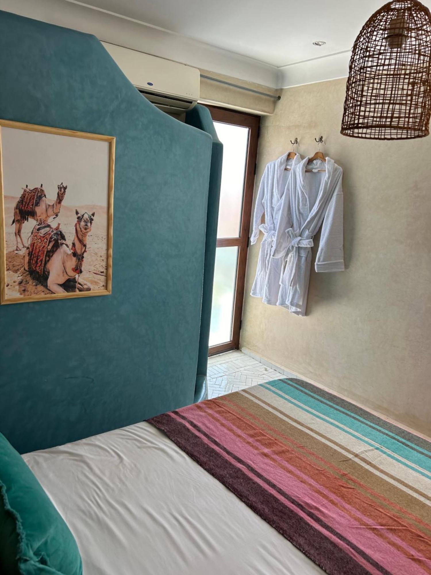 Riad Amazing Amazigh Avec Jacuzzi Petit Dejeuner Compris Avec Aussi Chambres Familiales Pres De La Place Jemaa El Fna Marakéš Exteriér fotografie