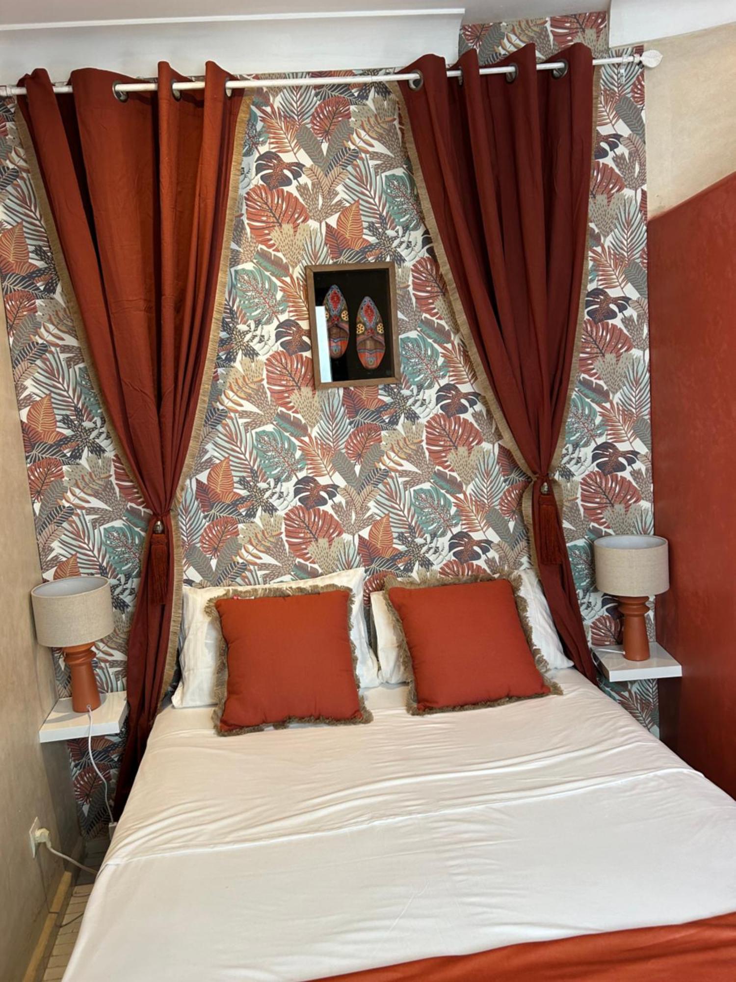 Riad Amazing Amazigh Avec Jacuzzi Petit Dejeuner Compris Avec Aussi Chambres Familiales Pres De La Place Jemaa El Fna Marakéš Exteriér fotografie