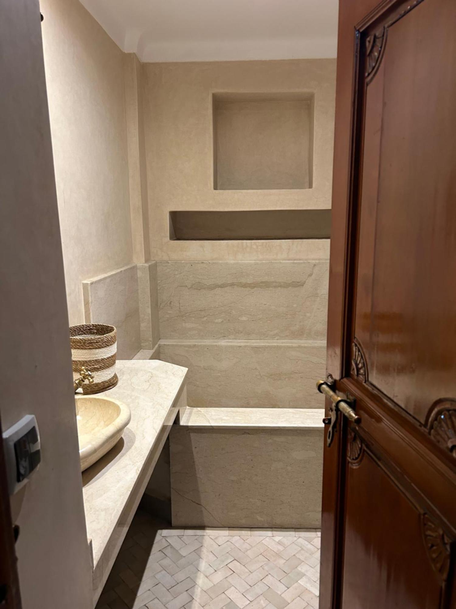 Riad Amazing Amazigh Avec Jacuzzi Petit Dejeuner Compris Avec Aussi Chambres Familiales Pres De La Place Jemaa El Fna Marakéš Exteriér fotografie