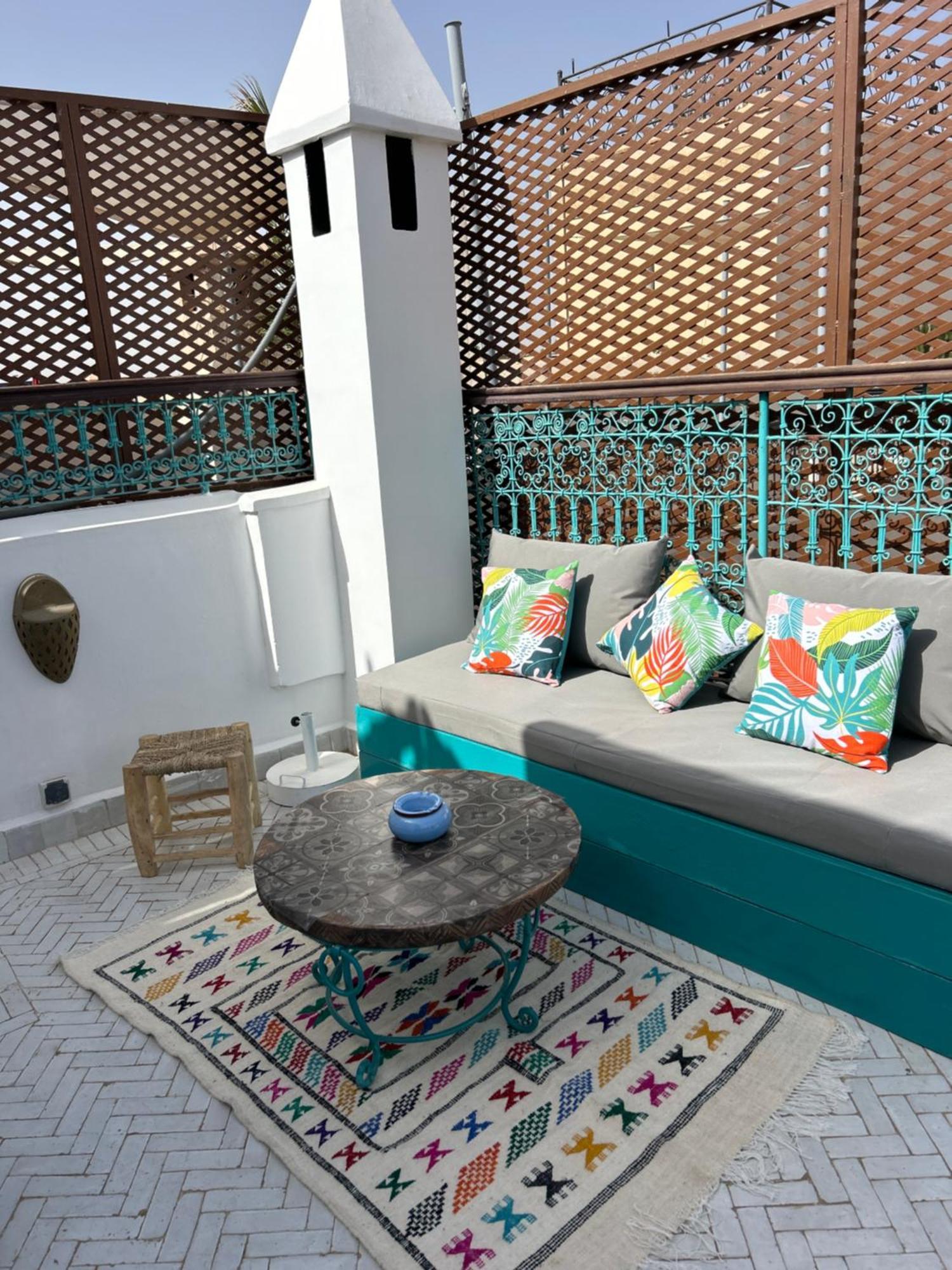 Riad Amazing Amazigh Avec Jacuzzi Petit Dejeuner Compris Avec Aussi Chambres Familiales Pres De La Place Jemaa El Fna Marakéš Exteriér fotografie