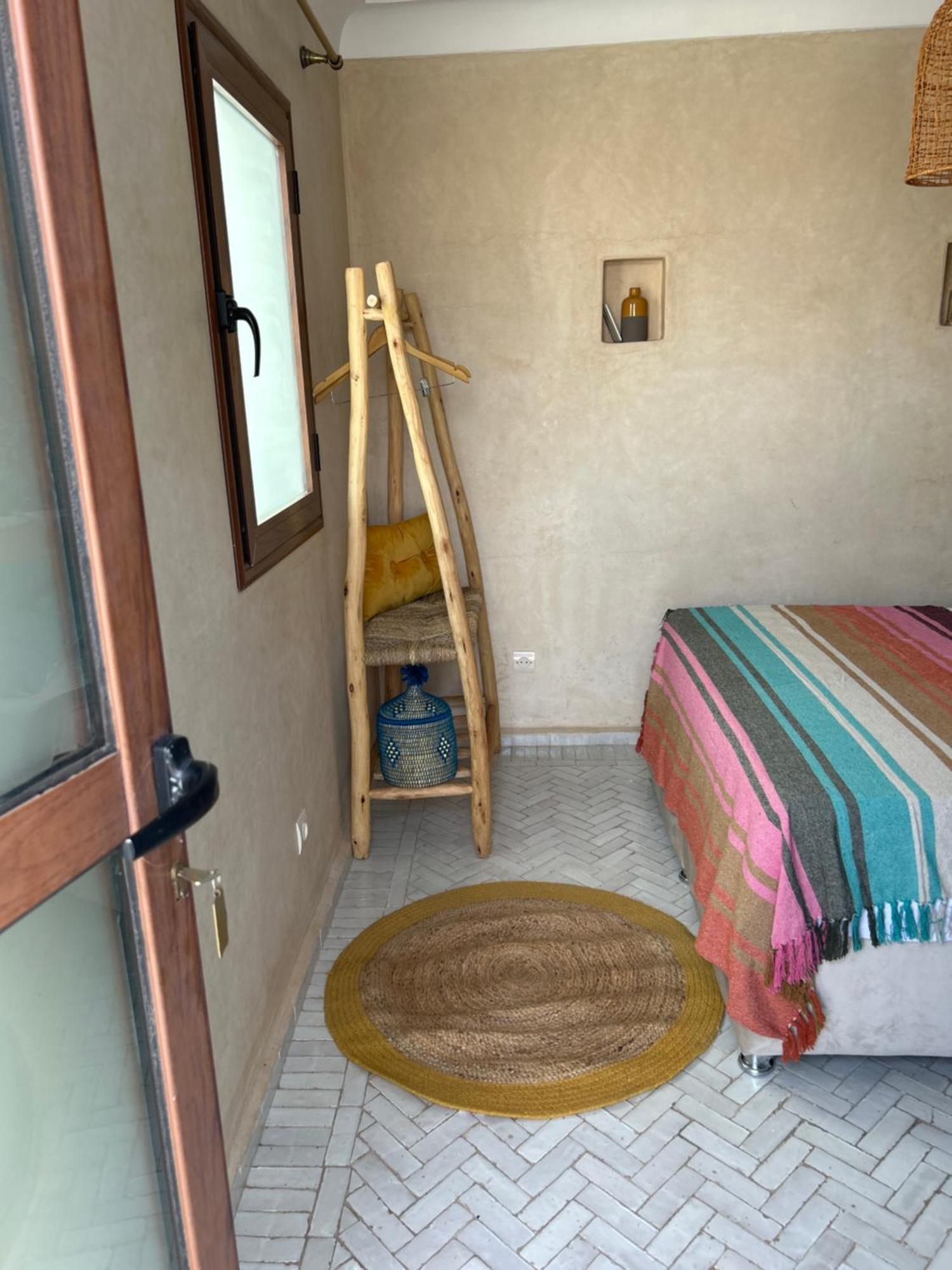 Riad Amazing Amazigh Avec Jacuzzi Petit Dejeuner Compris Avec Aussi Chambres Familiales Pres De La Place Jemaa El Fna Marakéš Exteriér fotografie